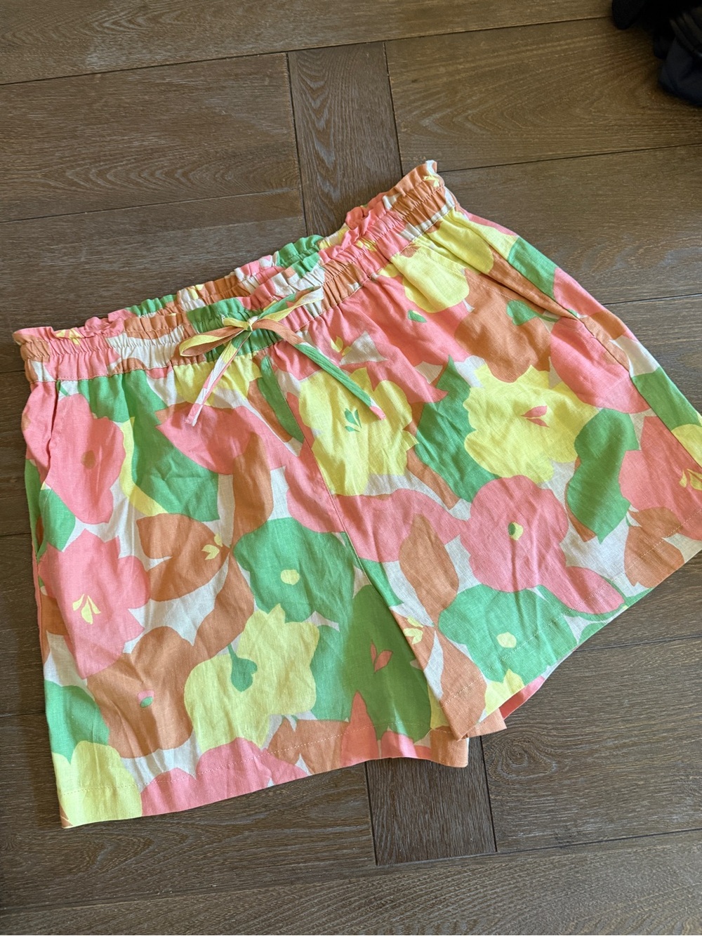 Sanctuary Floral Escape Retro Floral Pull-On Shorts